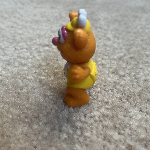 Vintage 1986 Muppet Babies Fozzie Bear Happy Meal Action Figure - Picture 4 of 8